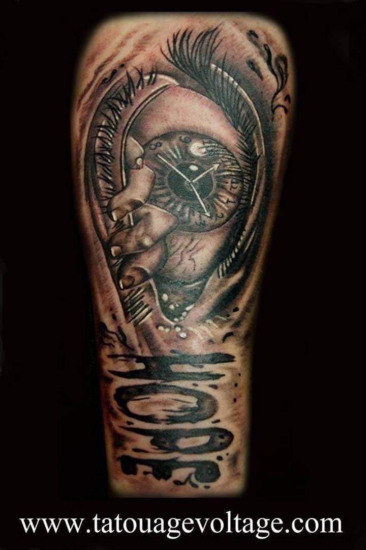 Tatouage sur mesure Québec